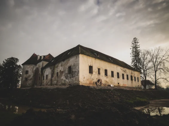 Cuvajuci Dvorac Cuvamo Povijest Jaske 3